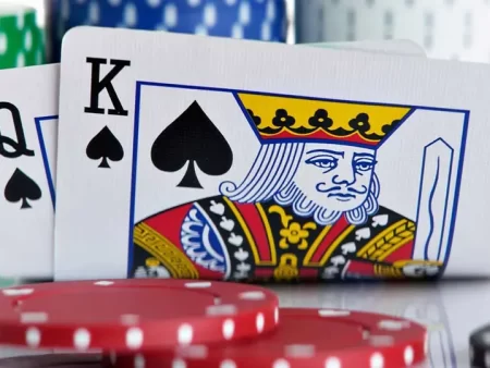 Khám Phá Các Cung Đường Chơi Poker Đổi Tiền Uy Tín Nhất 2025