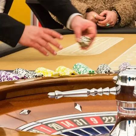 Tâm Lý Khi Chơi Roulette: Chiến Lược Giữ Vững Tinh Thần & Tối Ưu Cơ Hội Thắng!