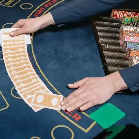 Kỹ Thuật Đếm Bài Blackjack: Chiến Lược Tối Ưu Tăng Tỷ Lệ Thắng