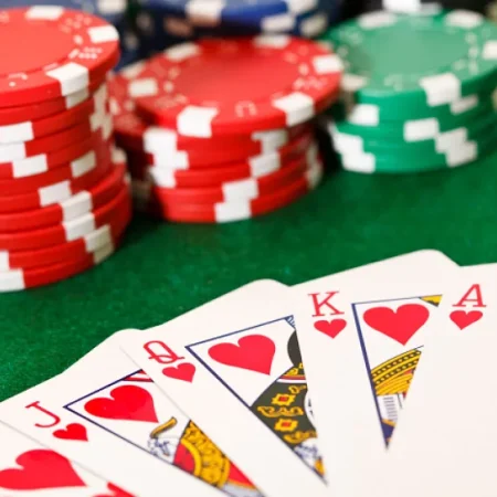 Khám Phá Các Cung Đường Chơi Poker Đổi Tiền An Toàn Tại Việt Nam