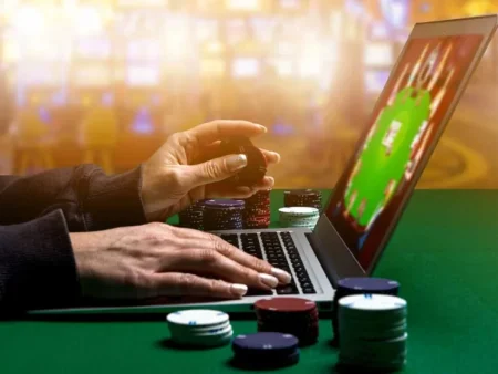 Các Trang Web Poker Online Miễn Phí Tốt Nhất 2026 – Top 5 Nền Tảng Uy Tín Cho Người Mới