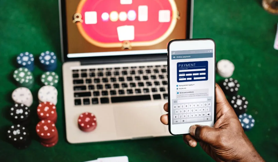 Giải đấu poker online miễn phí